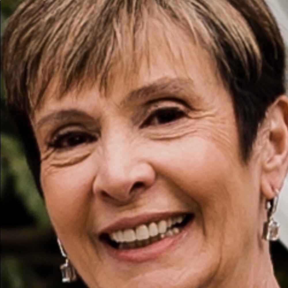 Meet your Posher, Linda